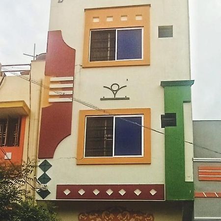 Thiru Arunai Guest House Tiruvannāmalai Exterior photo